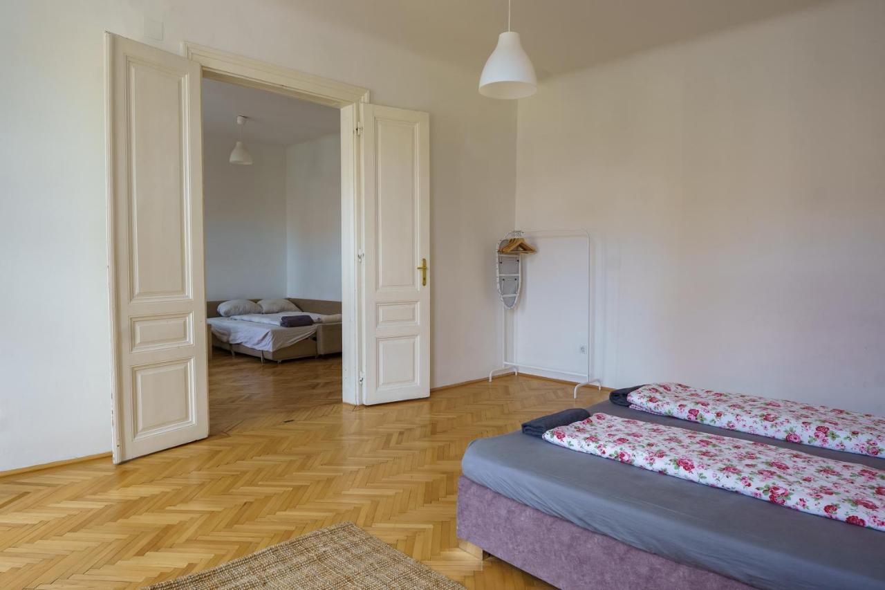 Central Living Apartments - Schoenbrunn Viena Exterior foto