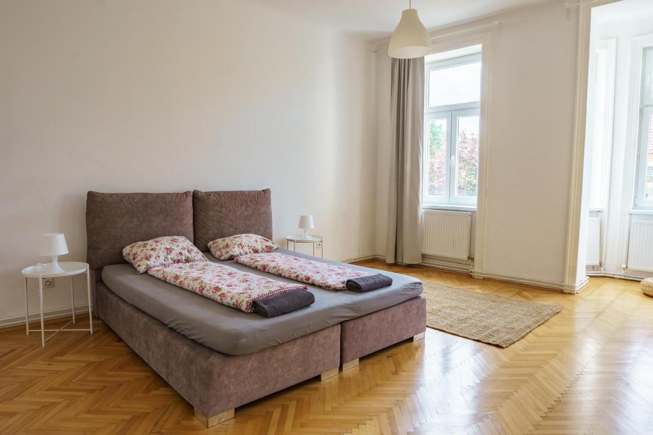 Central Living Apartments - Schoenbrunn Viena Exterior foto